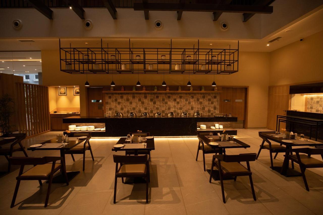 The Vern At Blvd 纳西克 外观 照片